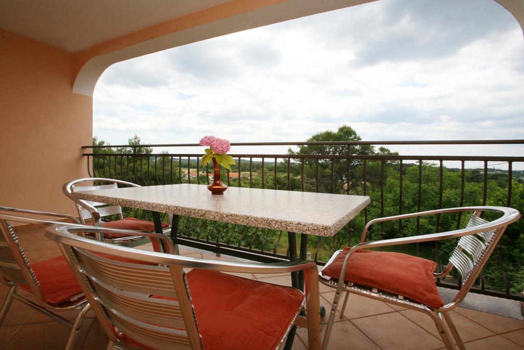 Apartments Neda - Porec South Номер фото